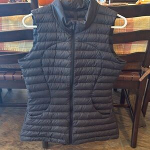 Lululemon Pack it Down Vest